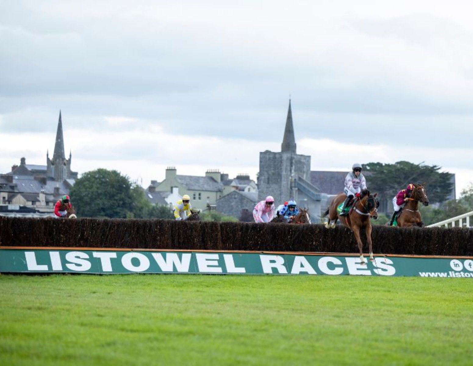 Listowel Racecourse - 12 minute walk