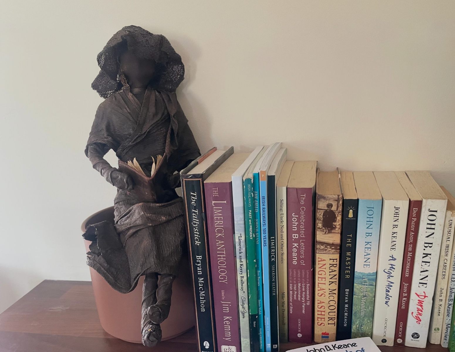 The Reading Lady represents Writers Week and Listowel's literary heritage