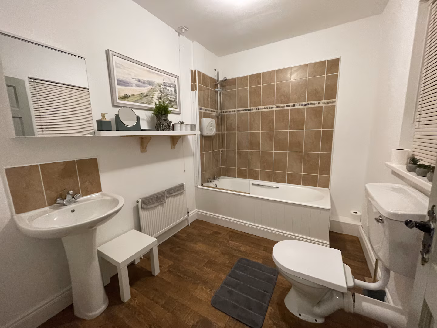 Large family bathroom